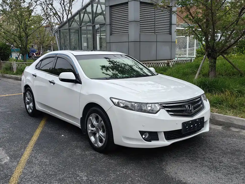 Honda Spirior 2009 2.4L Luxury