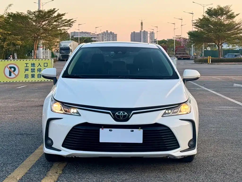 Toyota Corolla — миниатюра 2