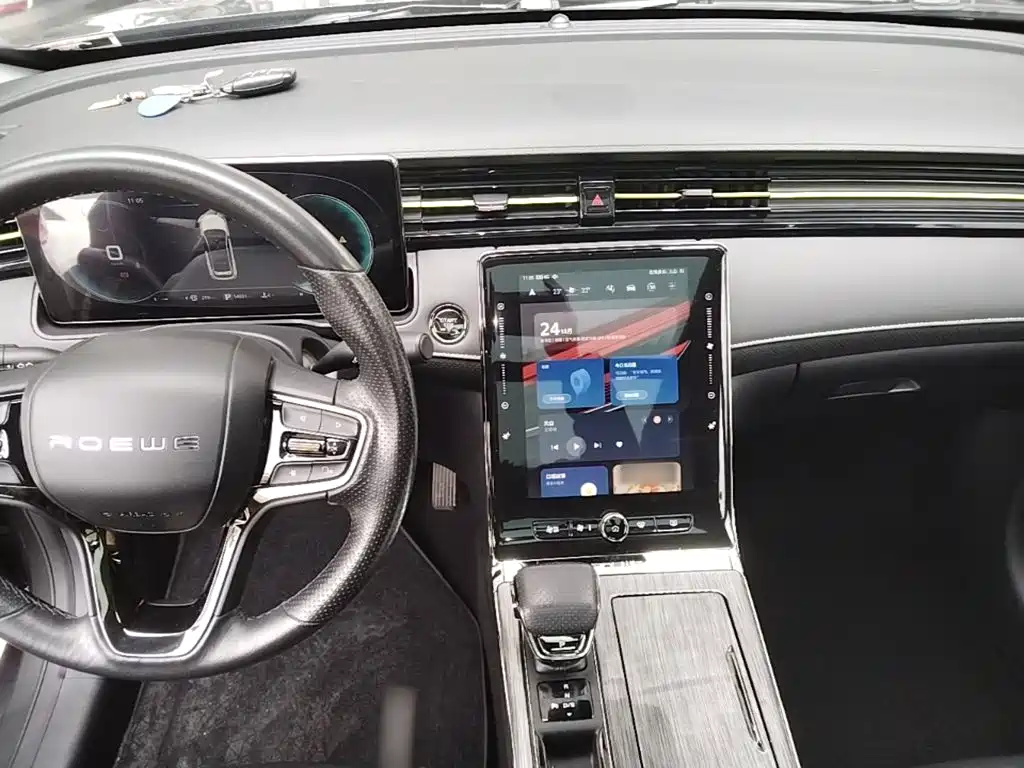 Roewe RX5 — миниатюра 10