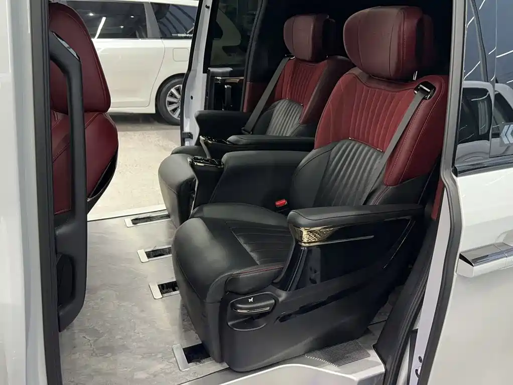 GAC Motor Trumpchi M8 — миниатюра 17