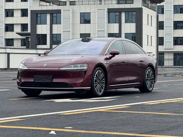 AITO ENJOY THE WORLD S9 2024