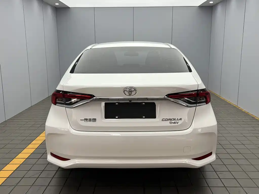 Toyota Corolla — миниатюра 5