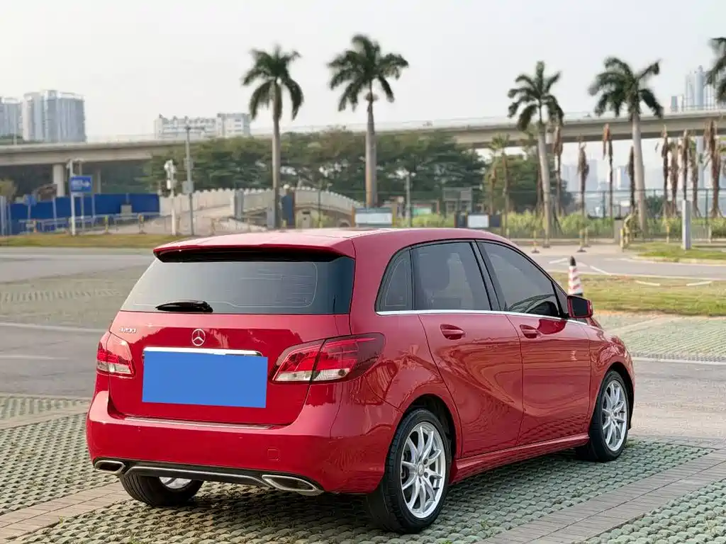 Mercedes-Benz B-Class — миниатюра 5
