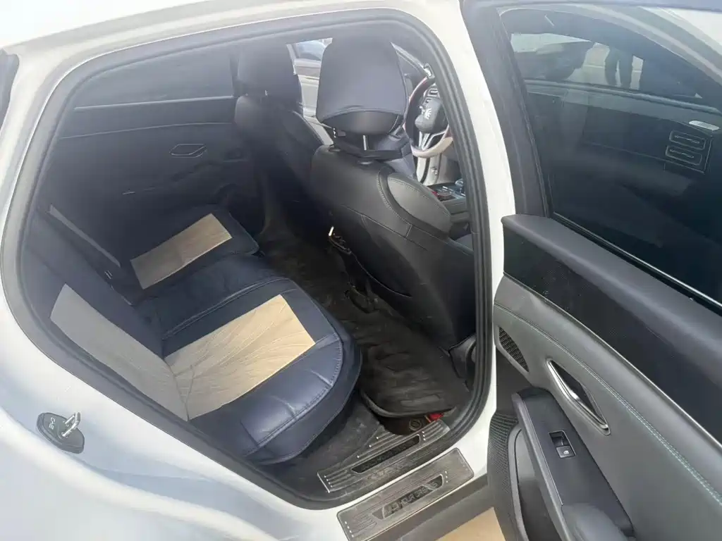 BYD Qin L — миниатюра 11