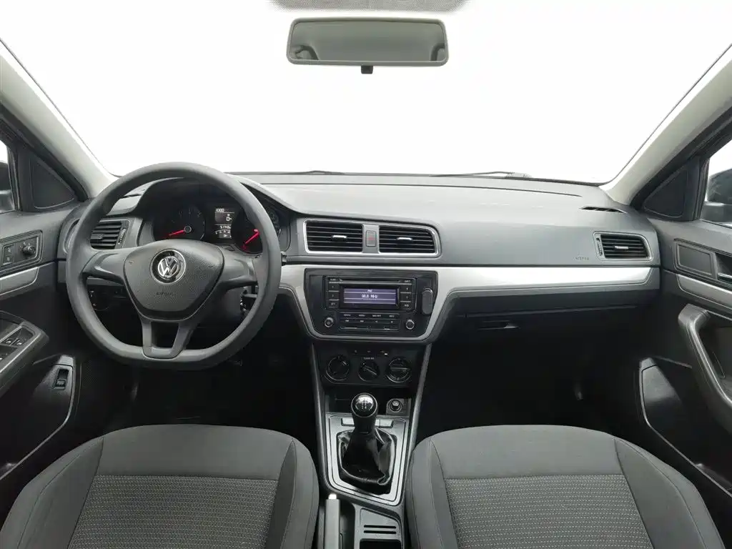 Volkswagen Lavida 2017 1.6L MT