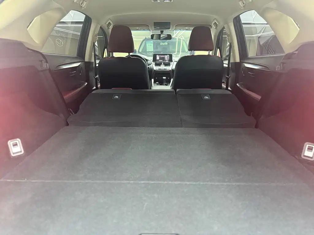 Lexus NX — миниатюра 25