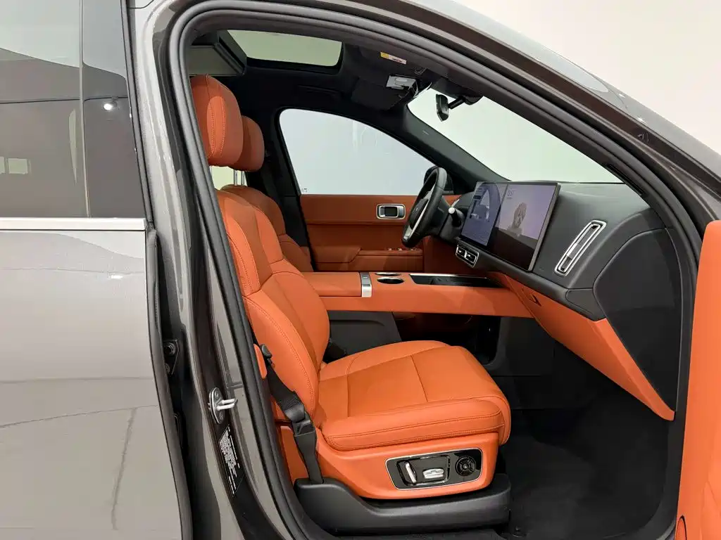 Li Auto Li L8 — миниатюра 18