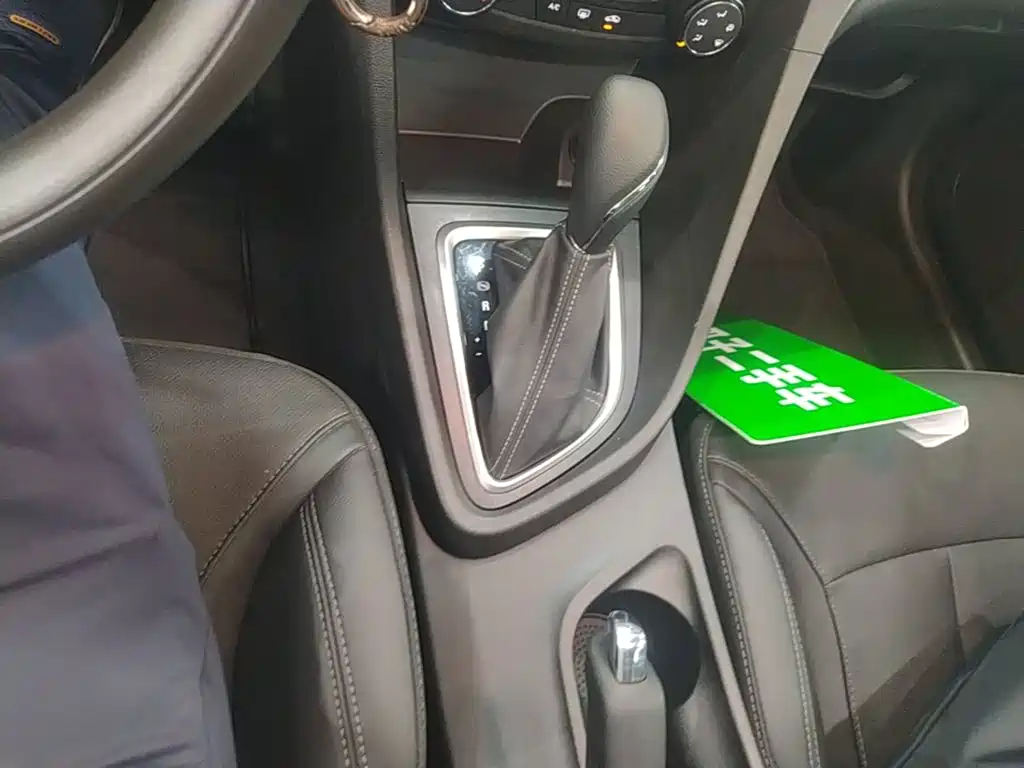 Buick Excelle — миниатюра 14
