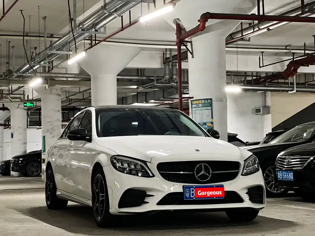 Mercedes-Benz C-Class — миниатюра 3