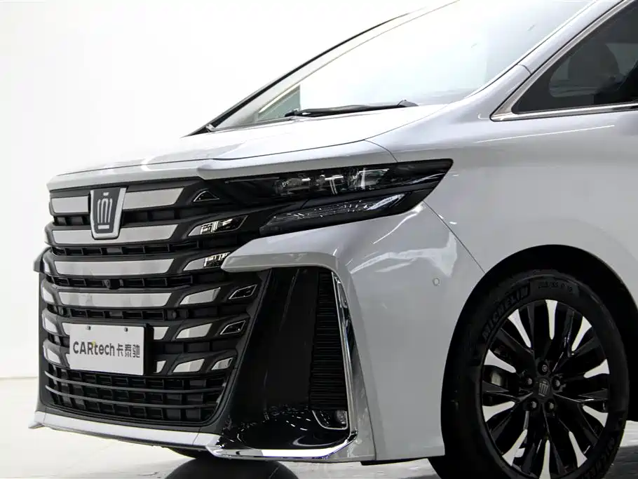 Toyota Vellfire 2024 2.5L Executive