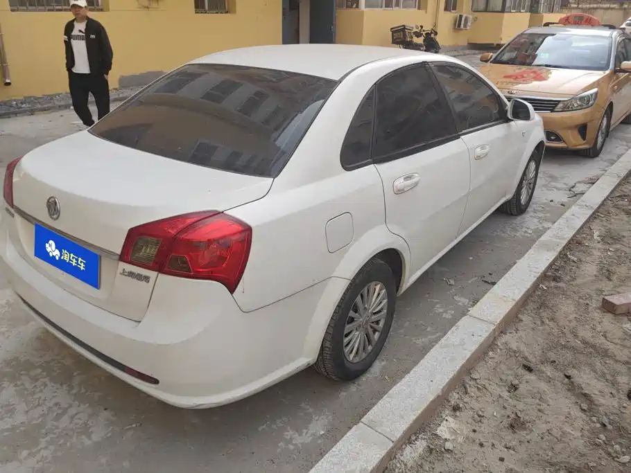 Buick Excelle — миниатюра 3