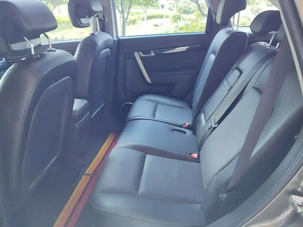 Chevrolet Captiva — миниатюра 17