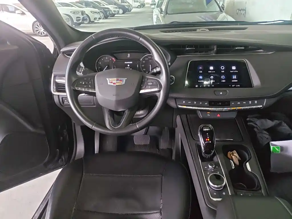 Cadillac XT4 — миниатюра 13