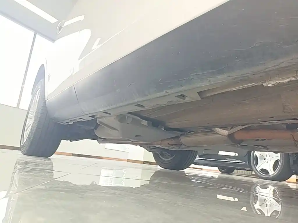 Land Rover Discovery Sport — миниатюра 21