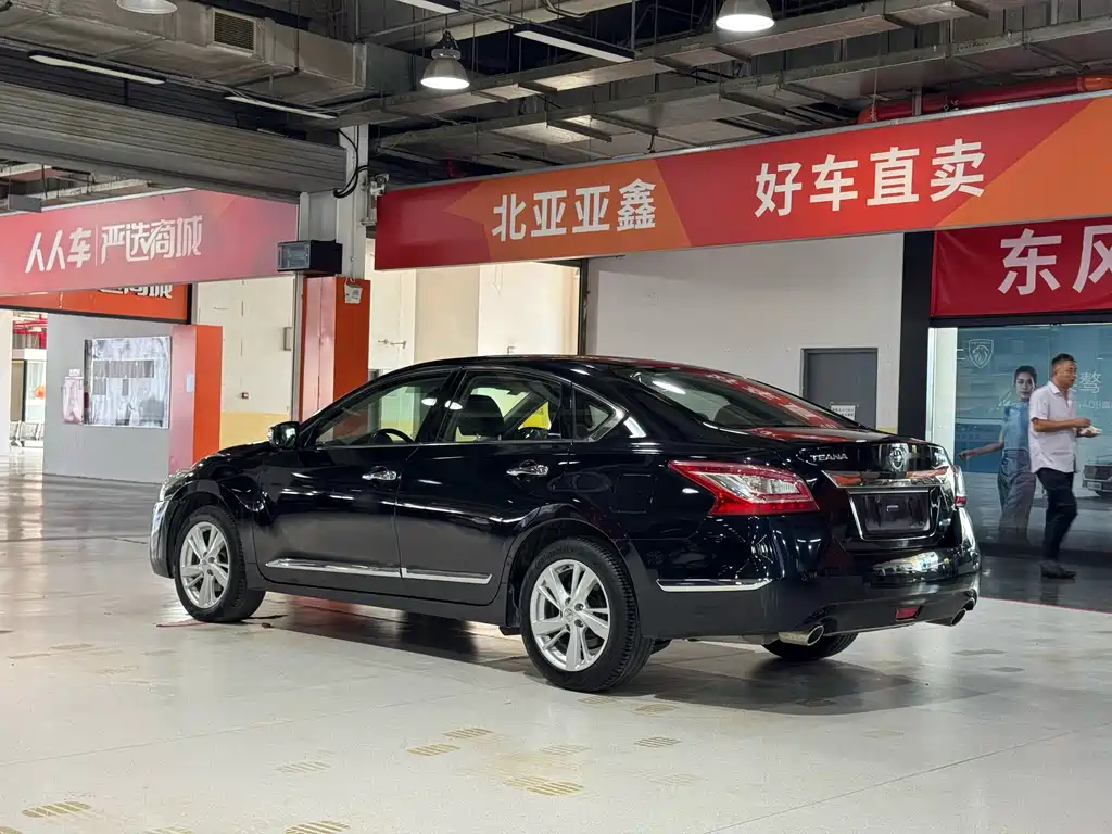 Nissan Teana — миниатюра 5