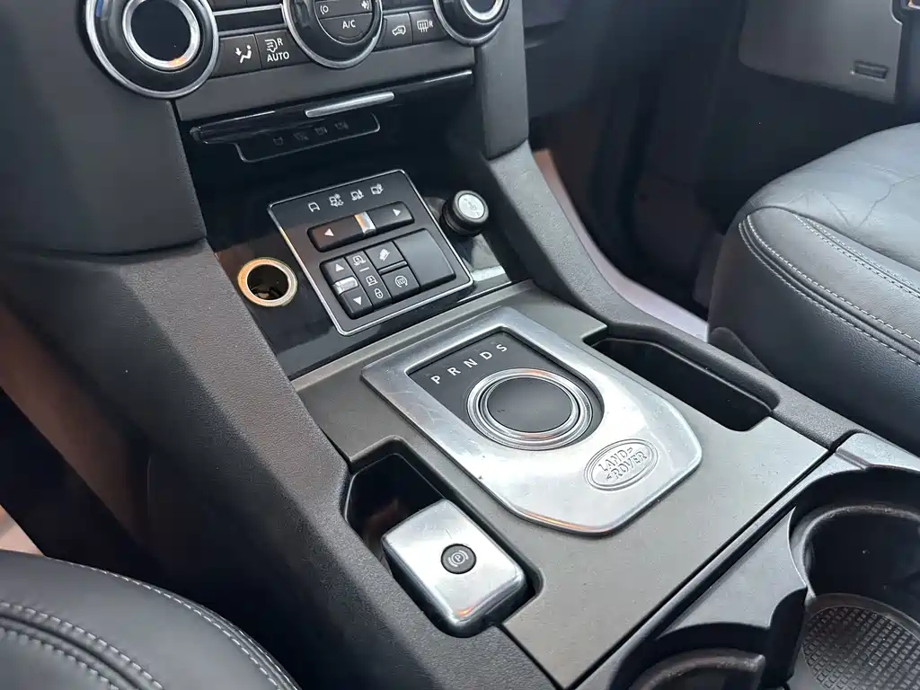 Land Rover Discovery — миниатюра 16