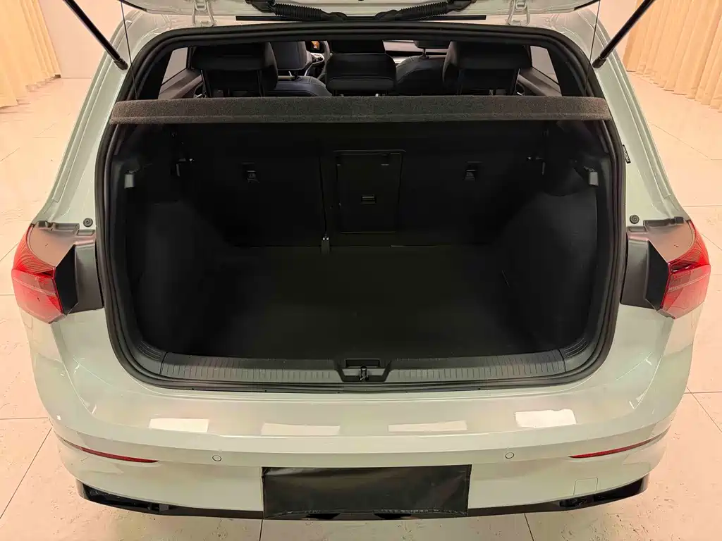 Volkswagen Golf — миниатюра 7