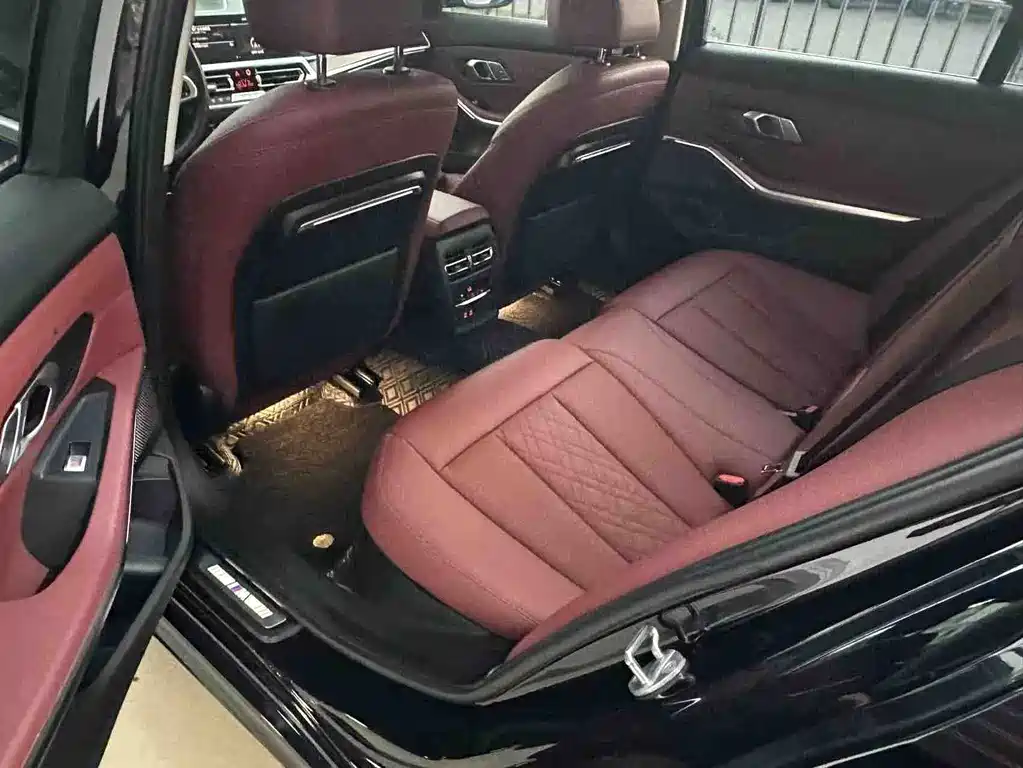 BMW 3 Series — миниатюра 7