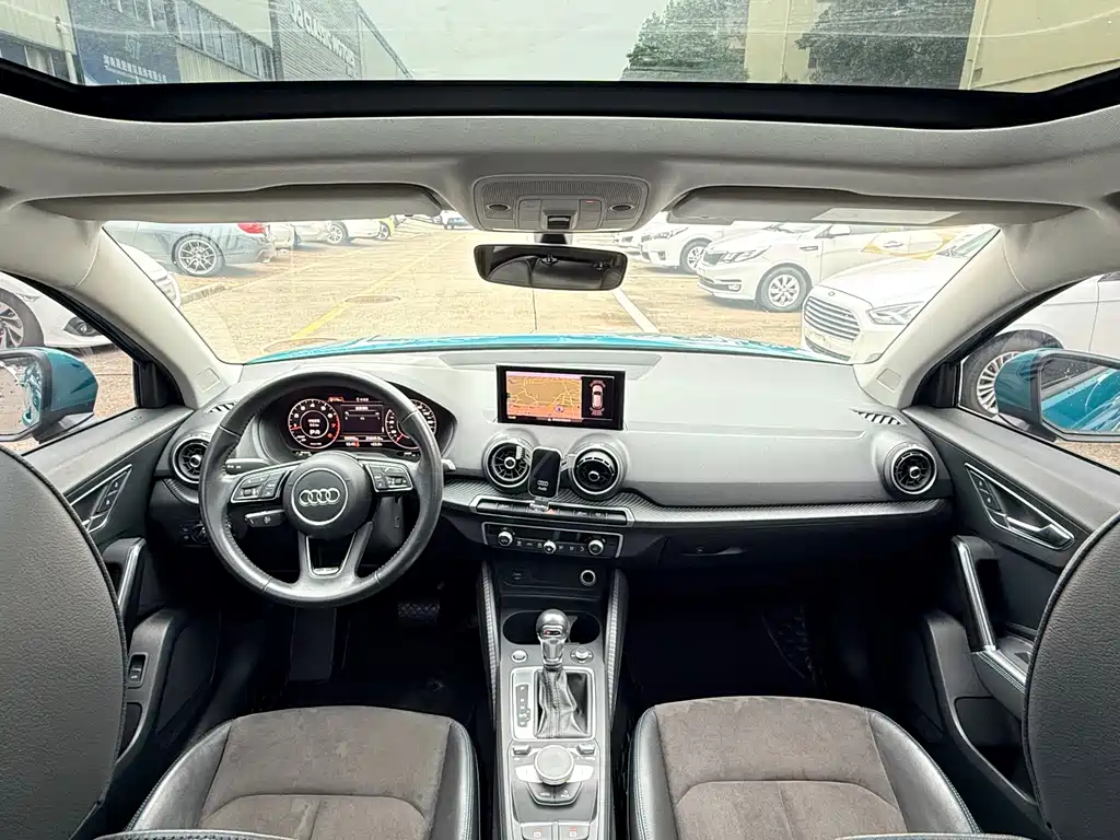 Audi Q2L — миниатюра 10