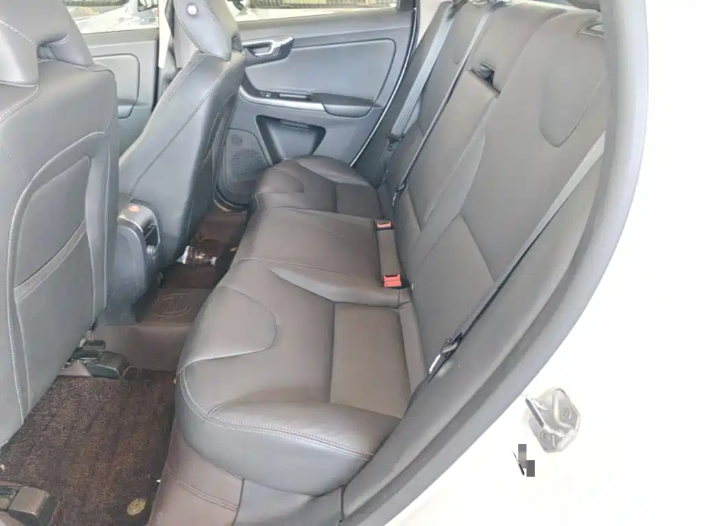 Volvo XC60 — миниатюра 17