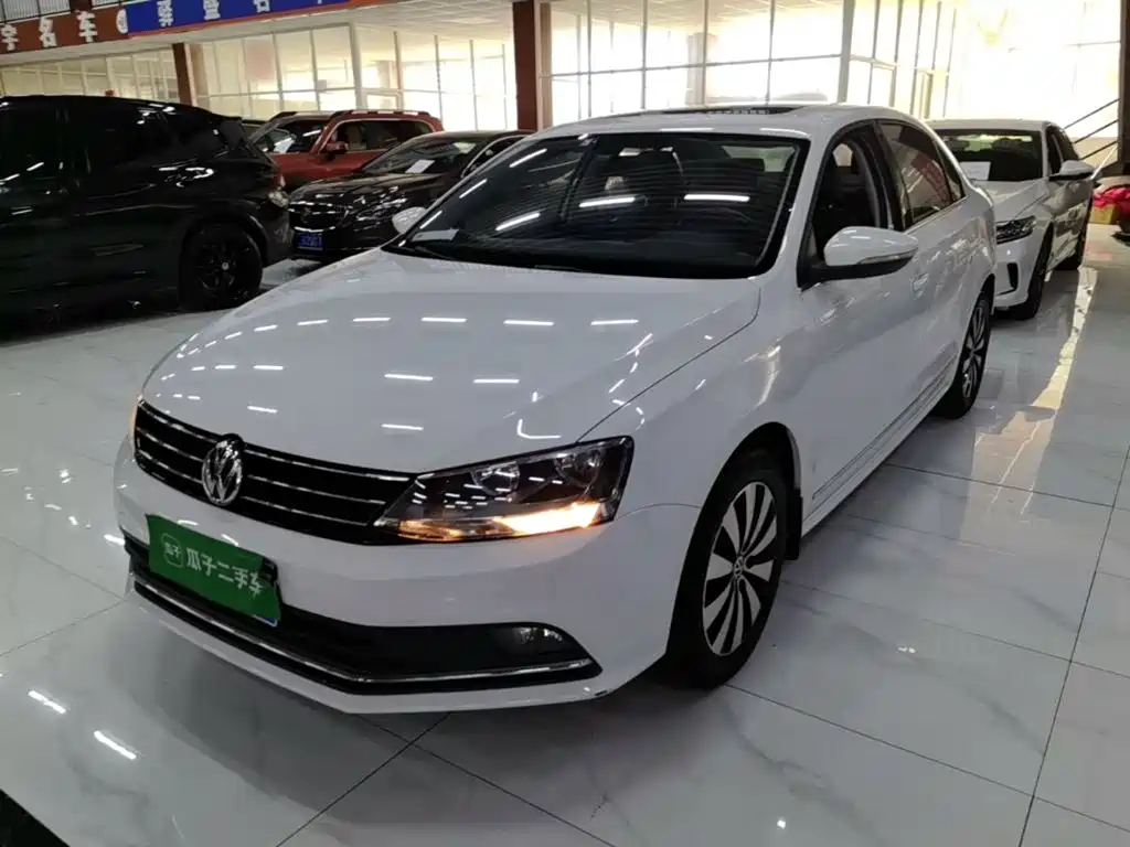 Volkswagen Sagitar — миниатюра 2