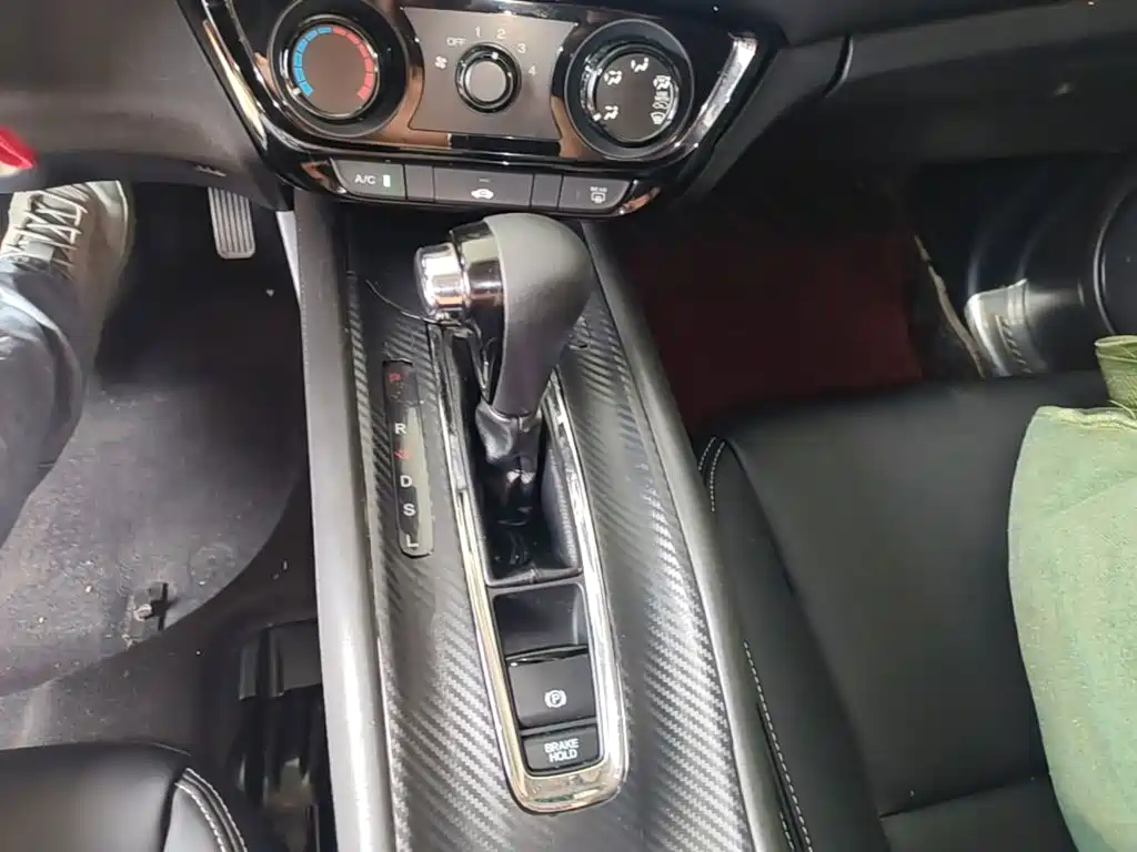 Honda Vezel — миниатюра 14