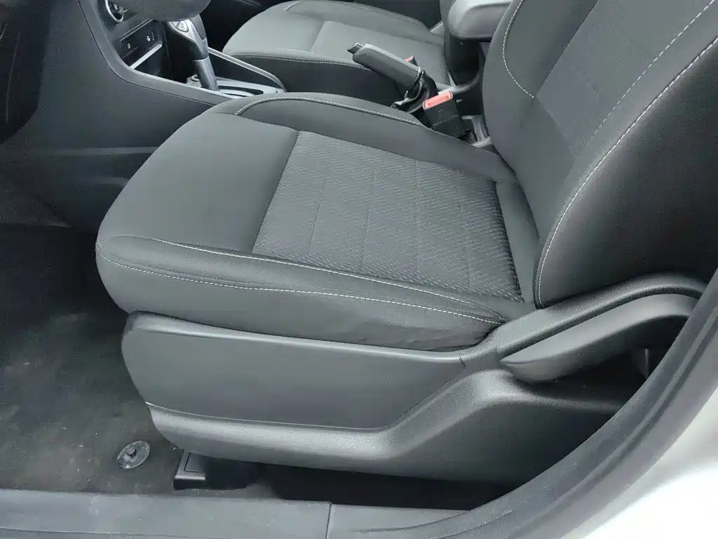 Ford Ecosport — миниатюра 20