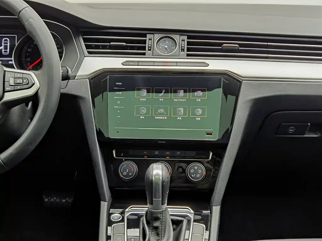 Volkswagen Magotan — миниатюра 12