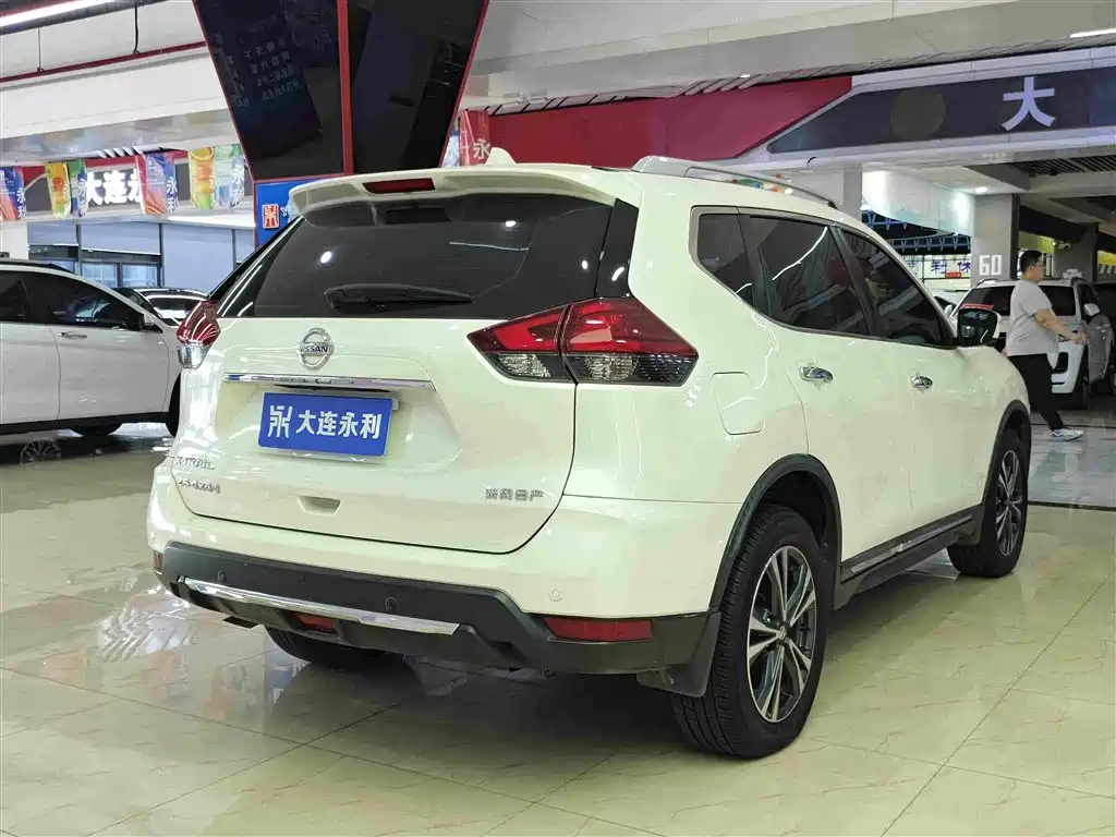 Nissan X-Trail — миниатюра 15