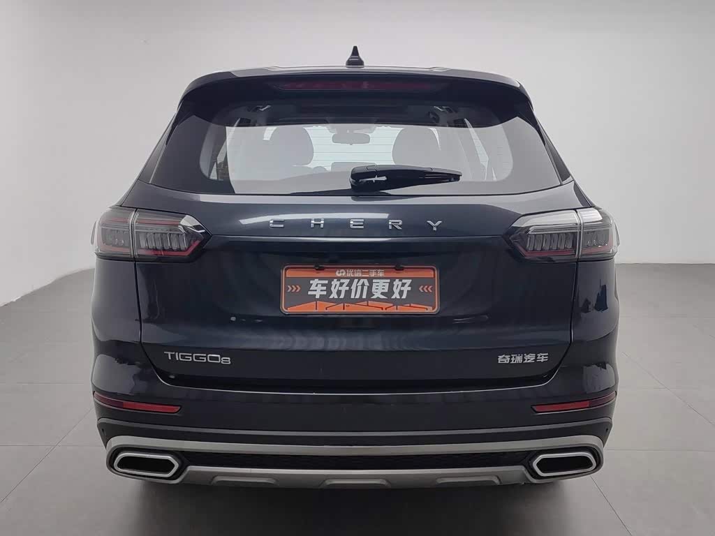 CHERY Tiggo 8 1.5 л 2025 г. Серебристо-серый, пробег 12700 км