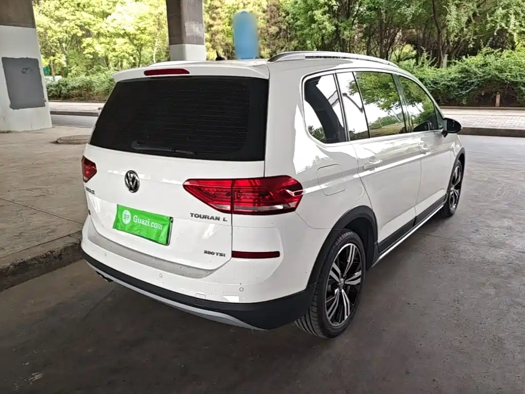 Volkswagen Touran — миниатюра 7