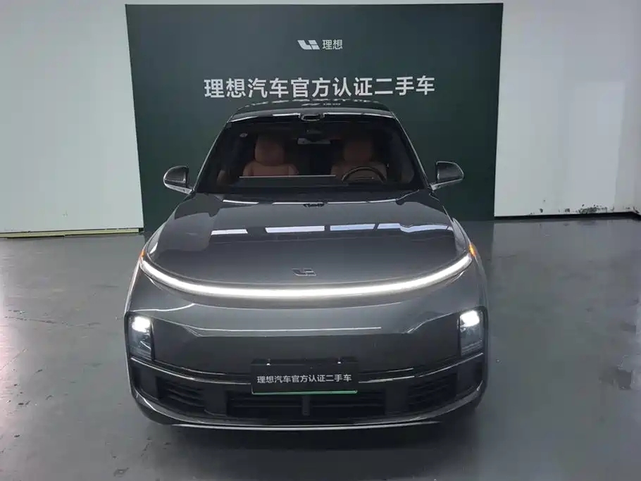 Li Auto Li L8 — миниатюра 2