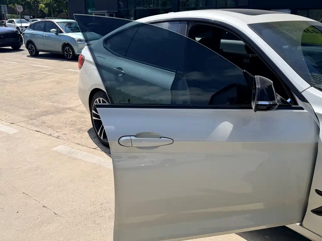 BMW 3 Series GT — миниатюра 16