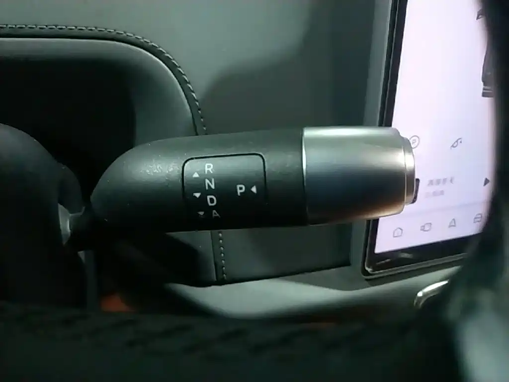 Li Auto Li L8 — миниатюра 14