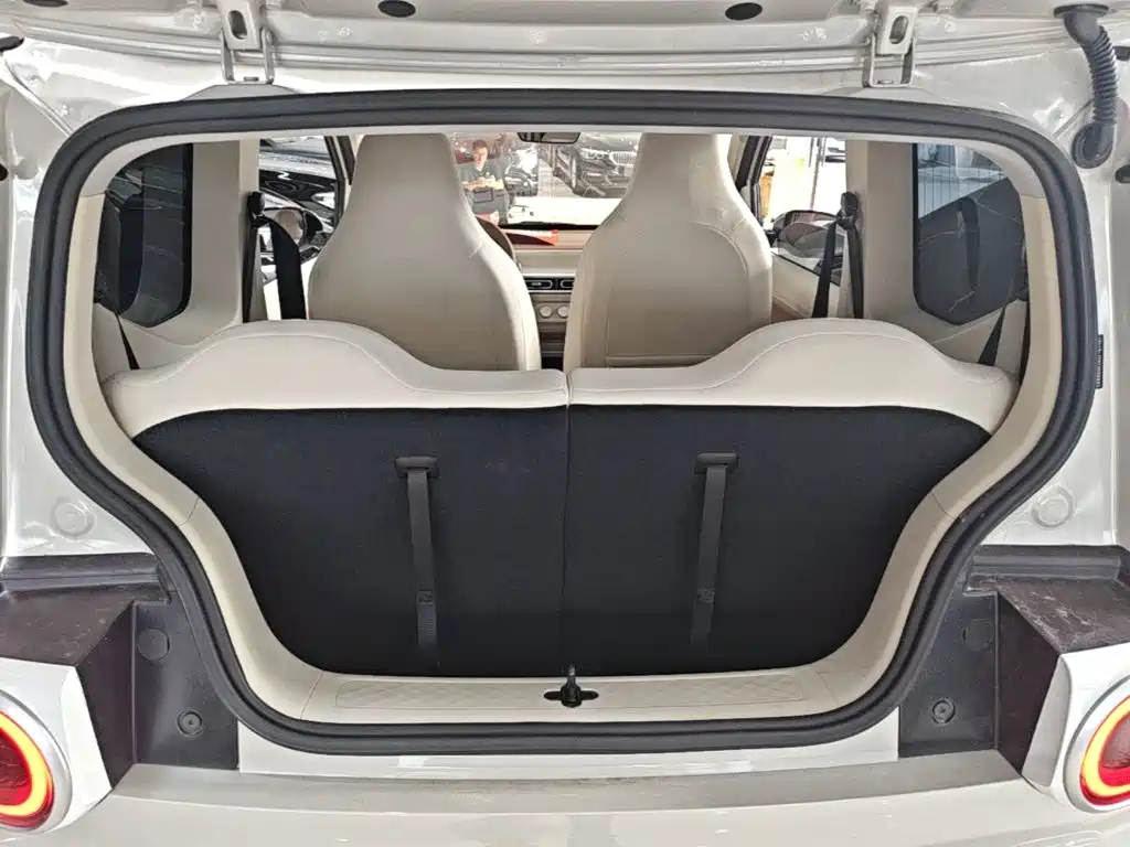 Wuling MINIEV — миниатюра 19