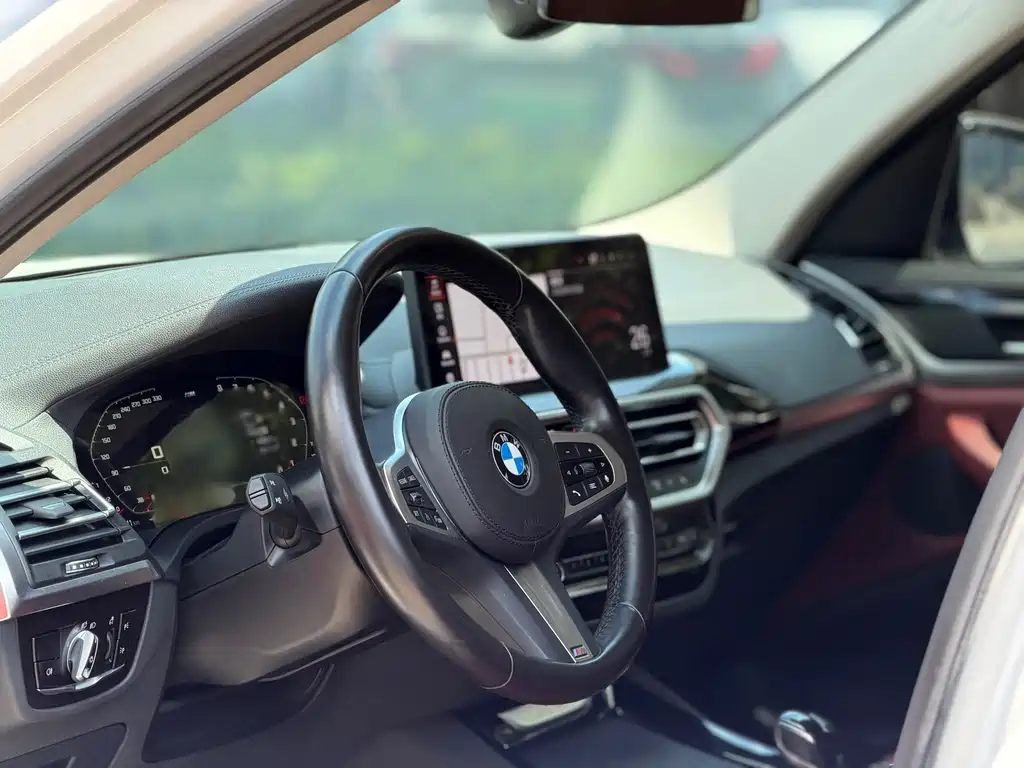 BMW X3 — миниатюра 9