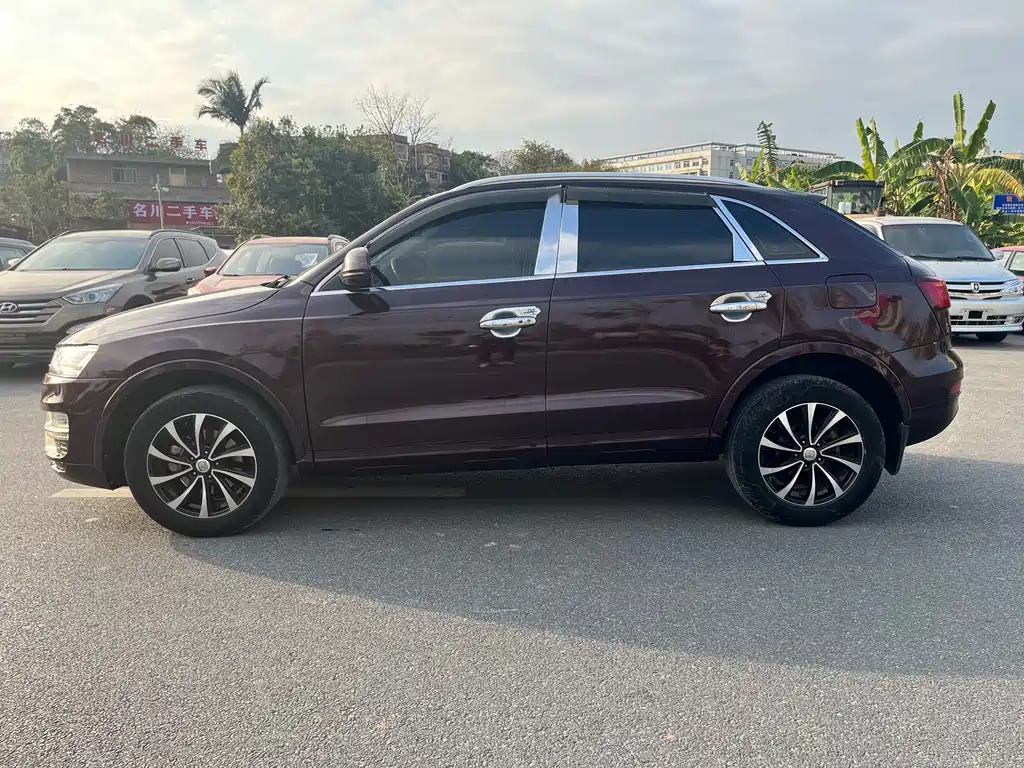 ZOTYE SR7