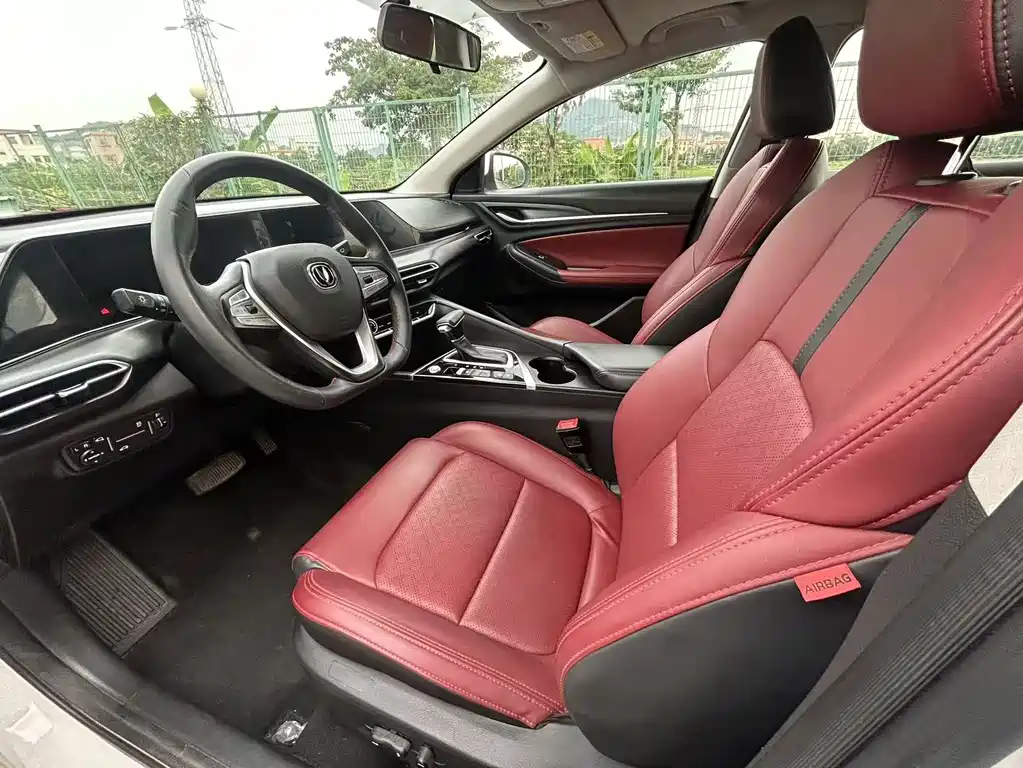 Changan Eado — миниатюра 4