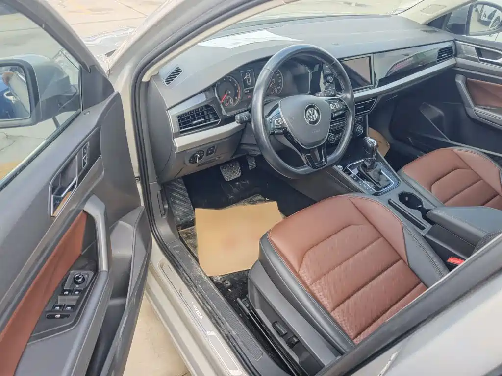 Volkswagen Lavida — миниатюра 13