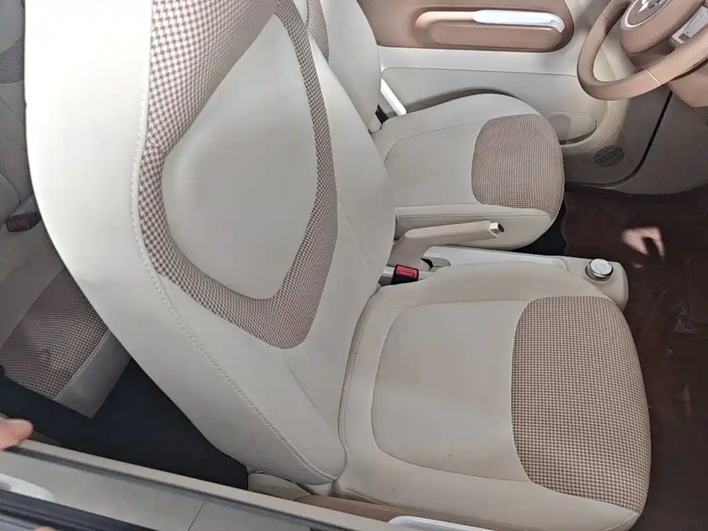 Wuling MINIEV — миниатюра 25