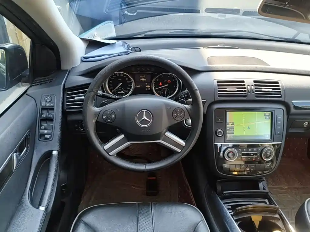 Mercedes-Benz R-Class — миниатюра 11