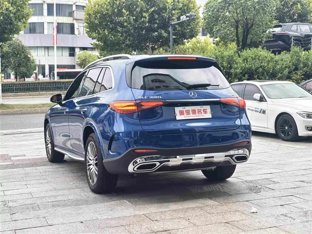 Mercedes-Benz GLC — миниатюра 9