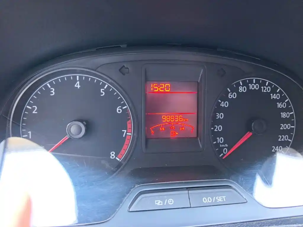 Volkswagen Jetta — миниатюра 12