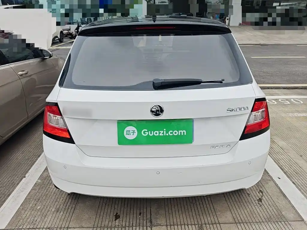 Skoda Fabia — миниатюра 6