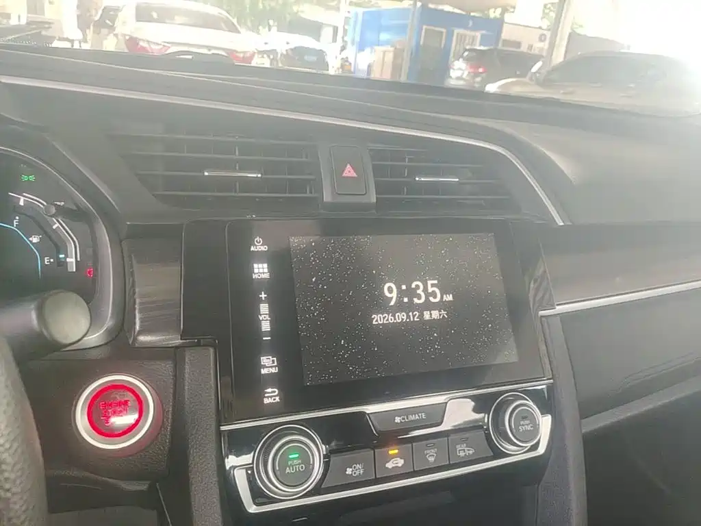 Honda Civic — миниатюра 13