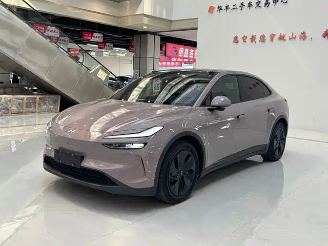 2025 Nio L60