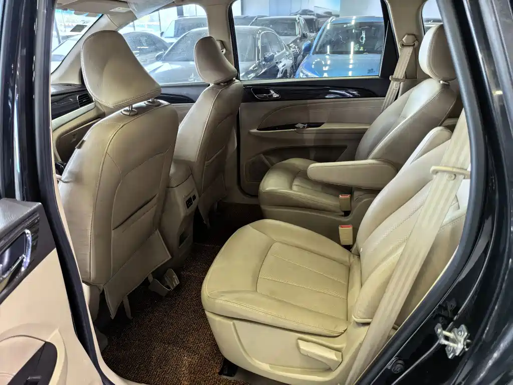 Baojun 730 — миниатюра 8