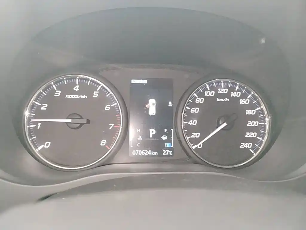 Mitsubishi Outlander — миниатюра 12