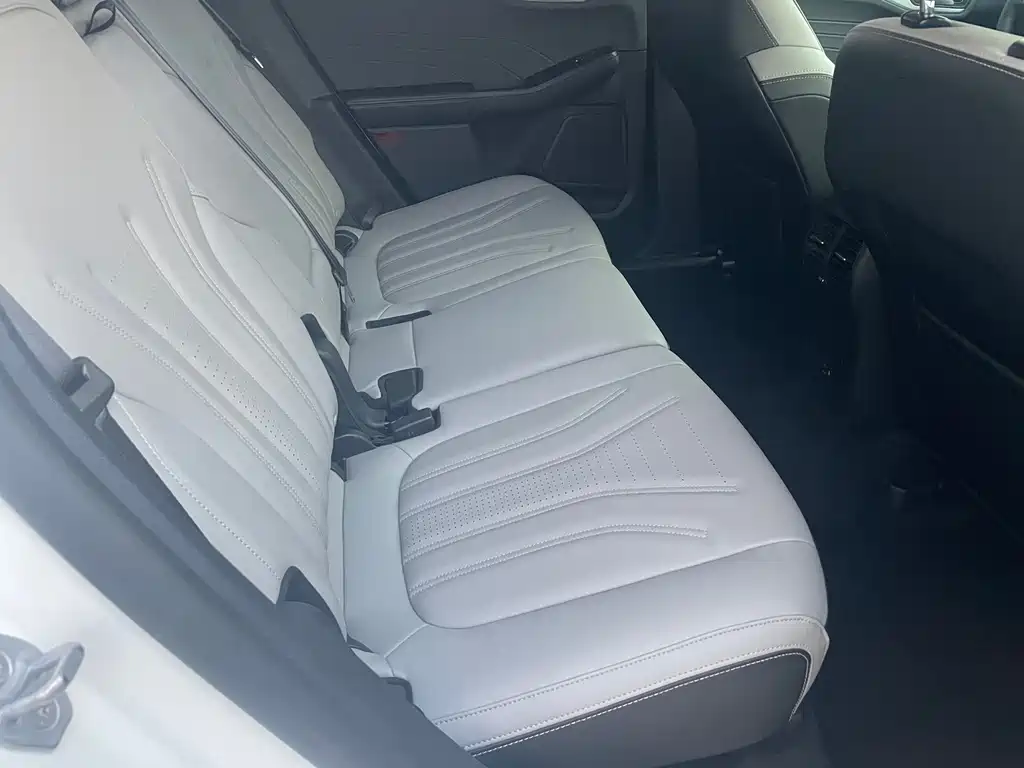 Ford Escape — миниатюра 12