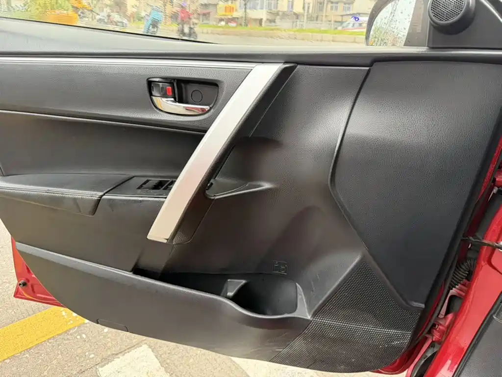 Toyota Corolla — миниатюра 2